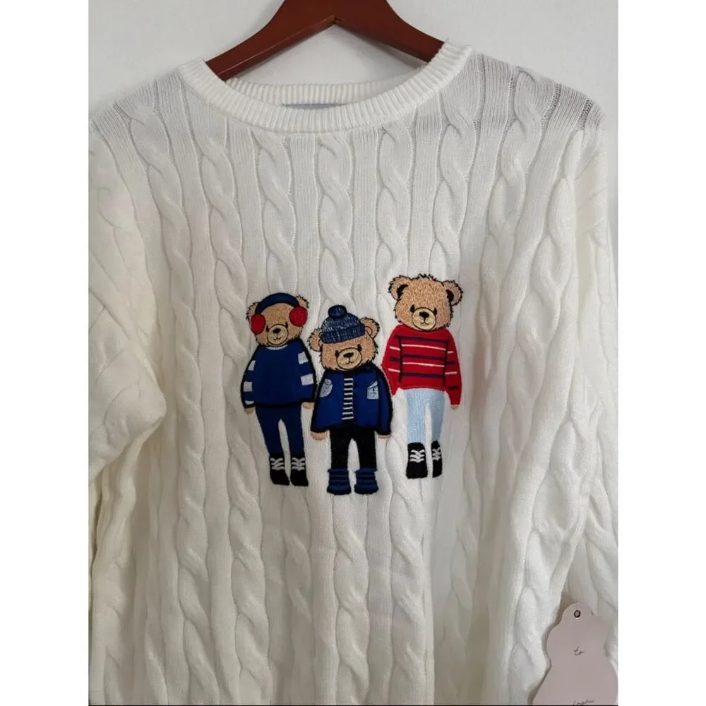 Urban weekend White Cable-Knit Crewneck Sweater with Embroidered Bears NWT